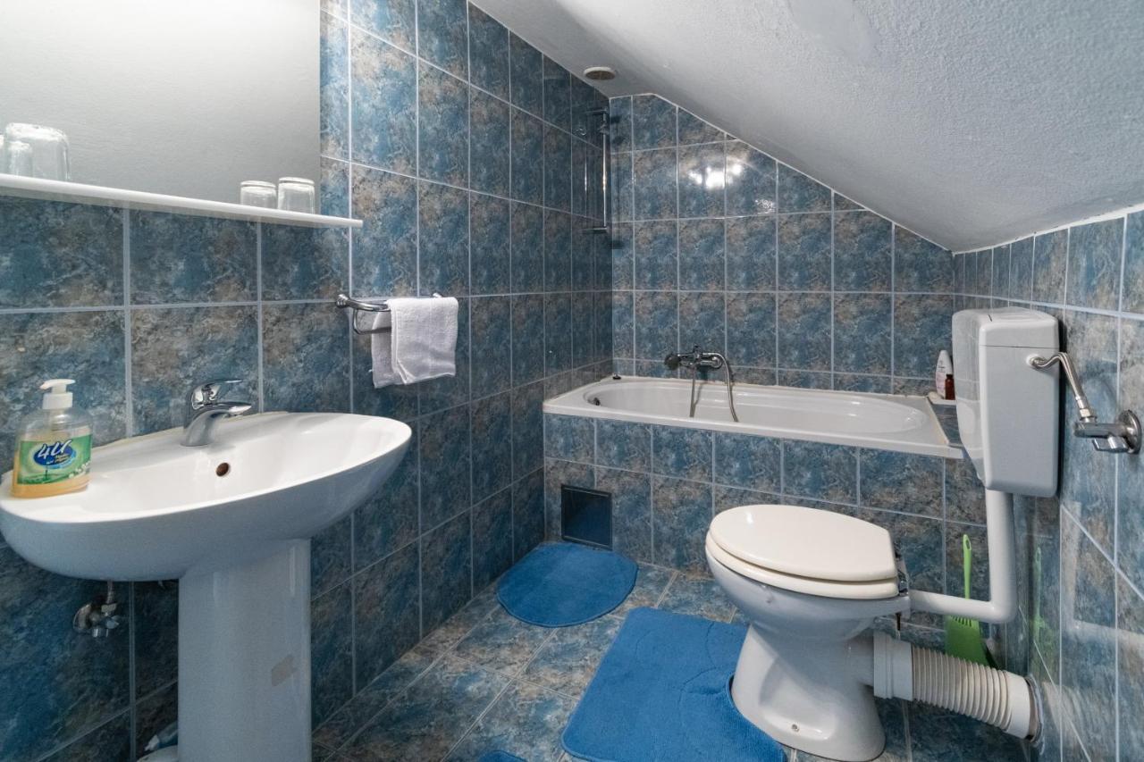 Apartments With A Parking Space Slunj, Plitvice - 18152 Exterior photo